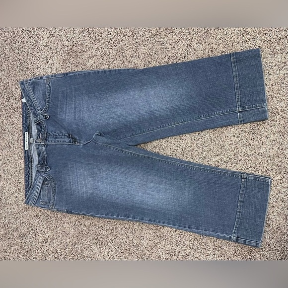 ๐ Tommy Hilfiger Women's Straight Crop Jeans ๐ - Picture 12 of 13